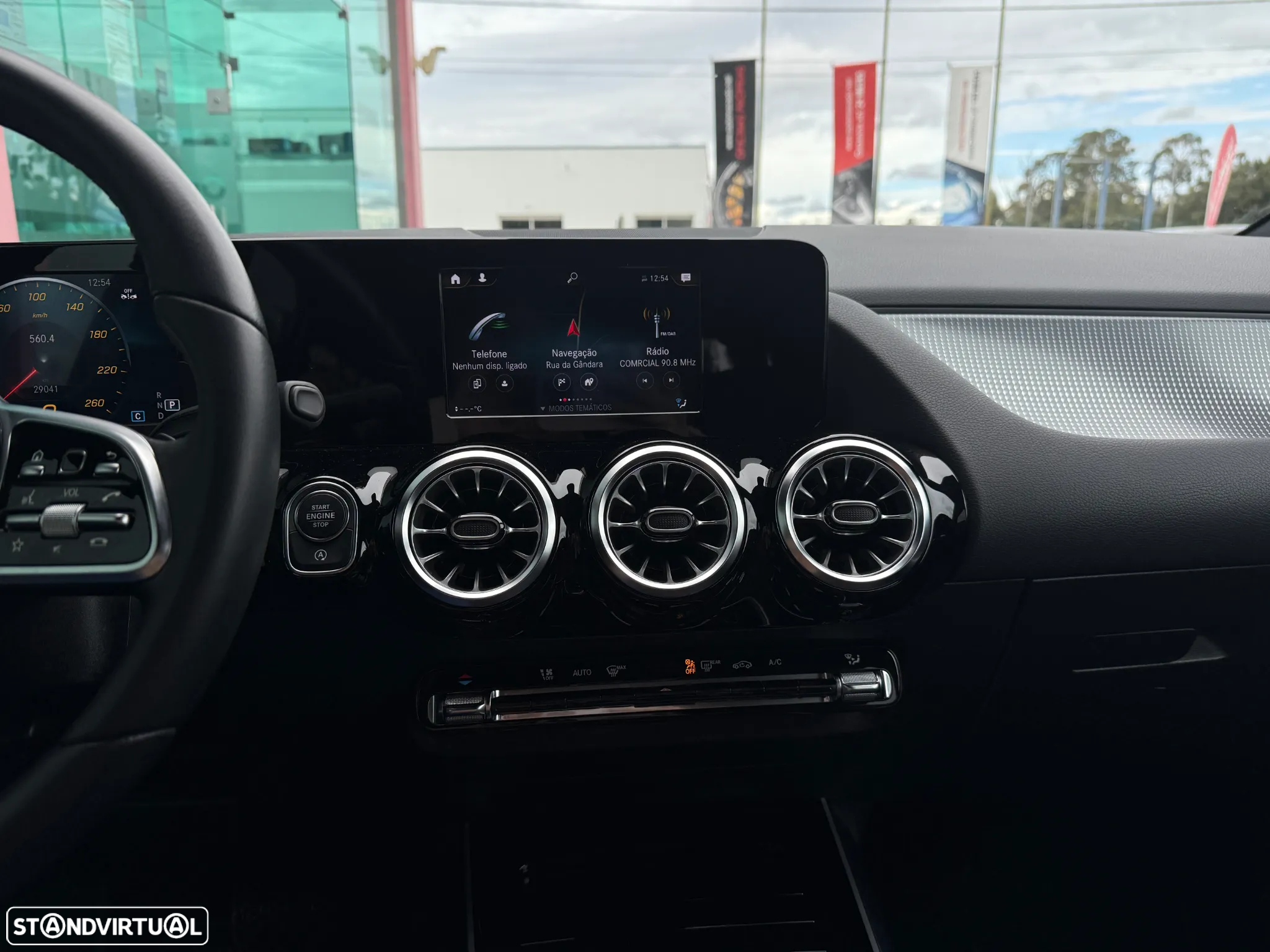 Mercedes-Benz GLA 180 7G-DCT Progressive - 20