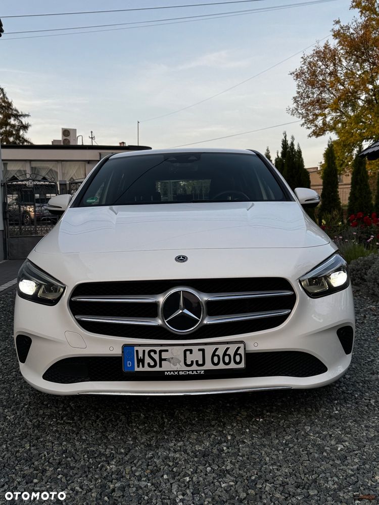 Mercedes-Benz Klasa B 200 7G-DCT Edition 19 - 13