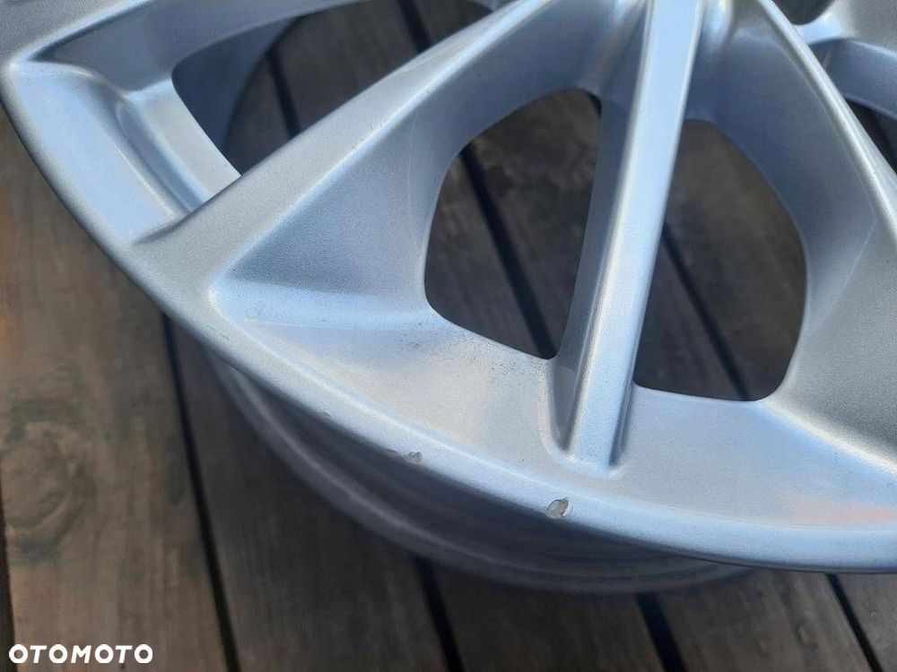 Oryginalna felga 17cali BMW Seria 1 2 E40 E45 6856084 - 3