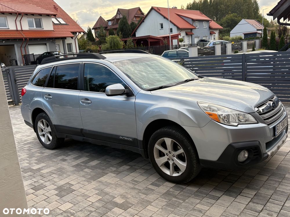 Subaru Outback - 1