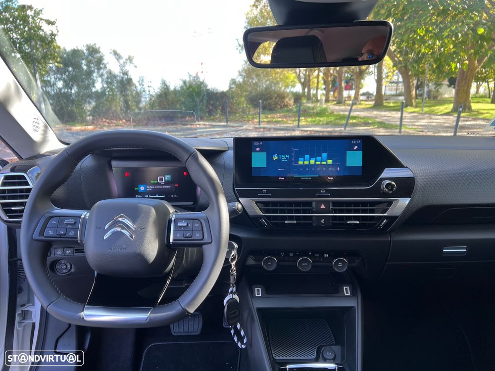 Citroën e-C4 50 kWh Shine - 10