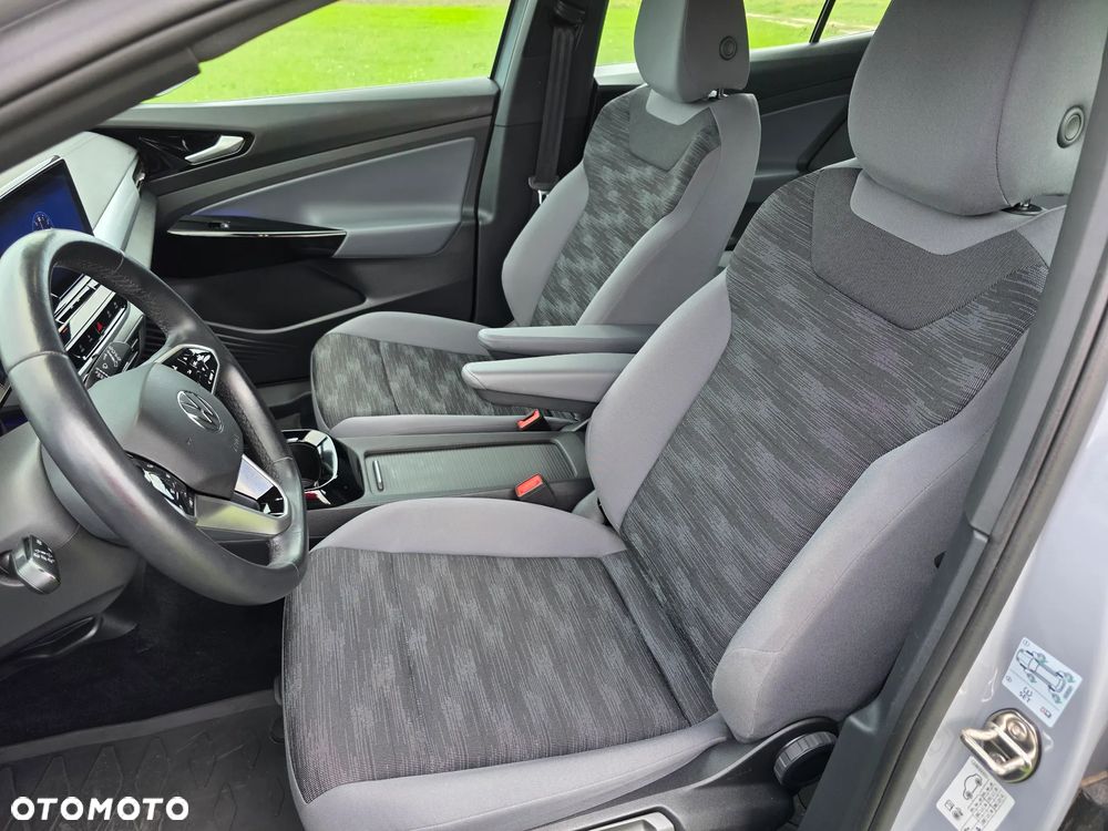 Volkswagen ID.4 - 14