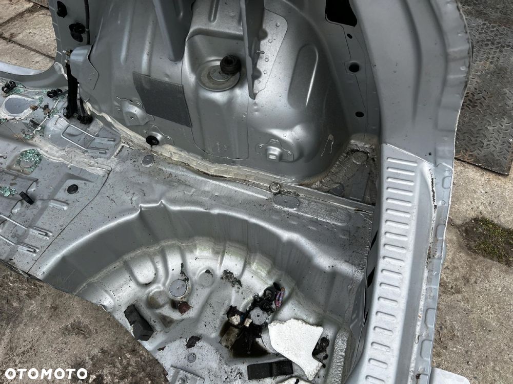 ĆWIARTKA BŁOTNIK PODŁUŻNICA PRÓG BOK PRAWY DACIA SANDERO III STEPWAY - 8