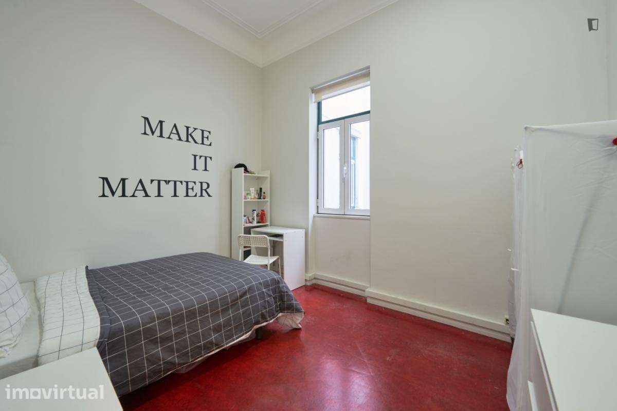 Quarto - localizado em Entrecampos Lisbon - Grande imagem: 2/12