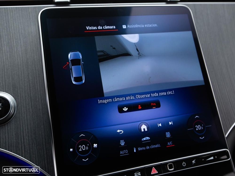 Mercedes-Benz EQE 350 - 37