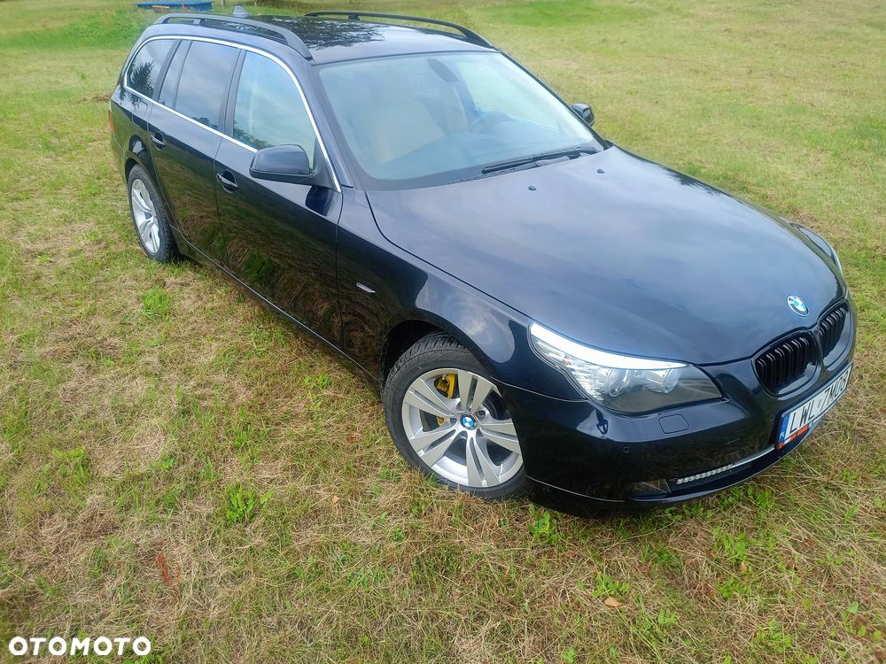BMW Seria 5 520d Touring - 4
