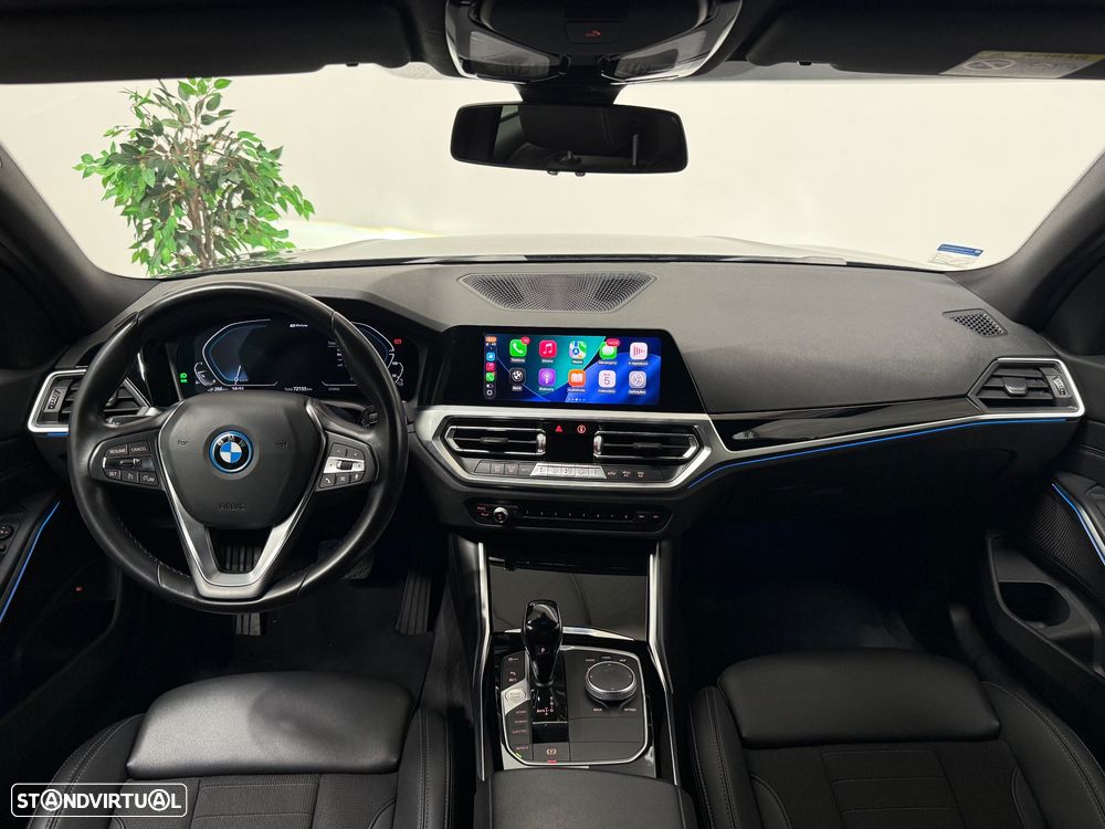 BMW 320 e Line Sport Auto - 27