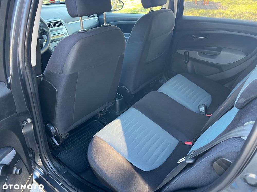 Fiat Punto - 16