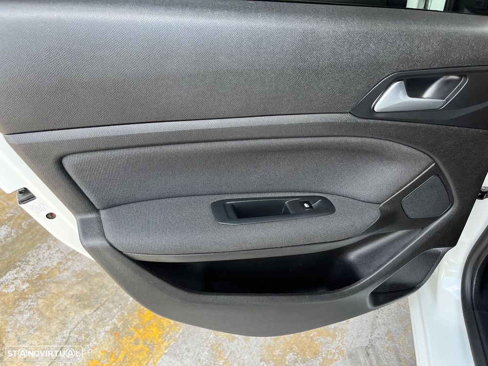 Peugeot 308 PureTech 130 GPF EAT8 Stop & Start Allure Pack - 21