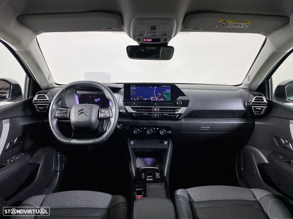 Citroën C4 PureTech 130 Stop&Start EAT8 SHINE — fotografia 17