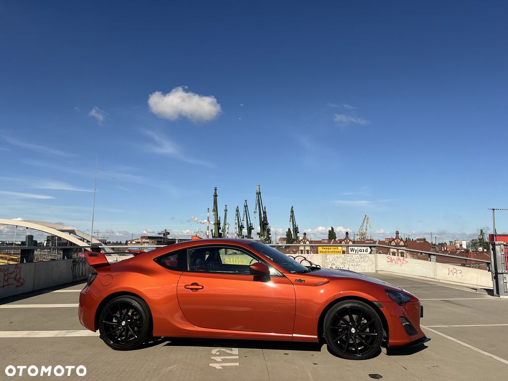 Toyota GT86 2.0 Prestige - 6