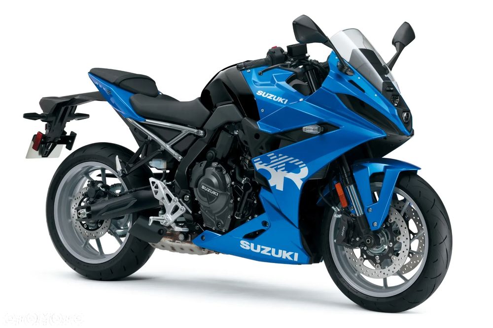 Suzuki GSX - 6