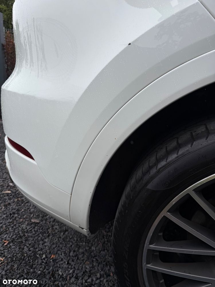 Porsche Cayenne Standard - 8