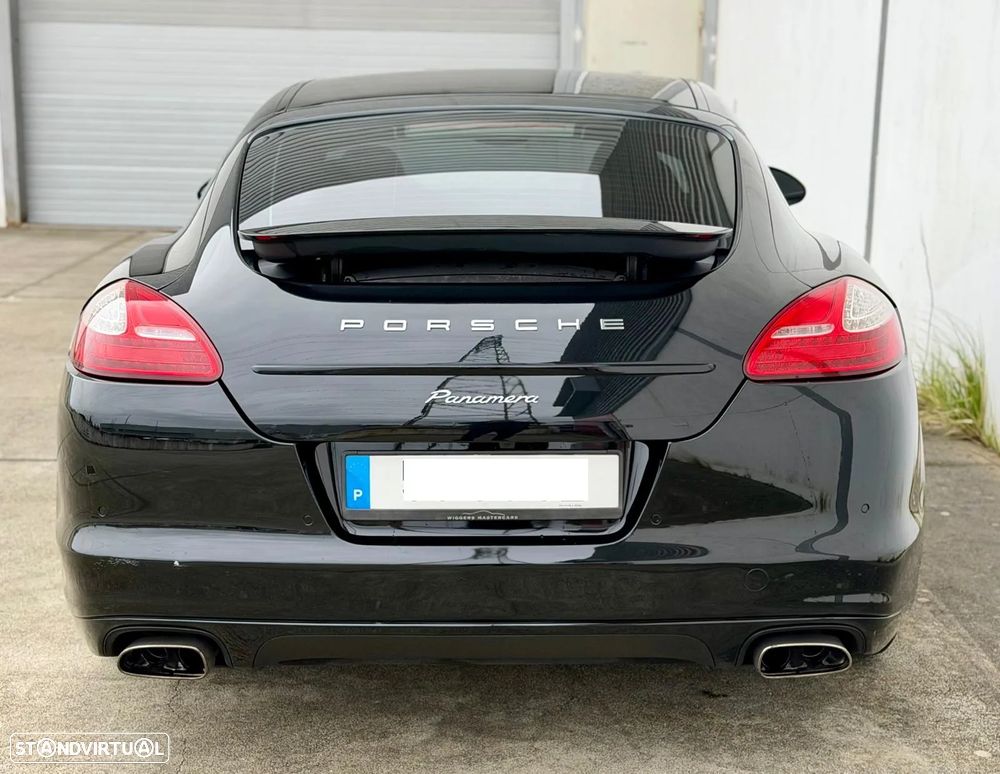 Porsche Panamera Platinum Edition - 5