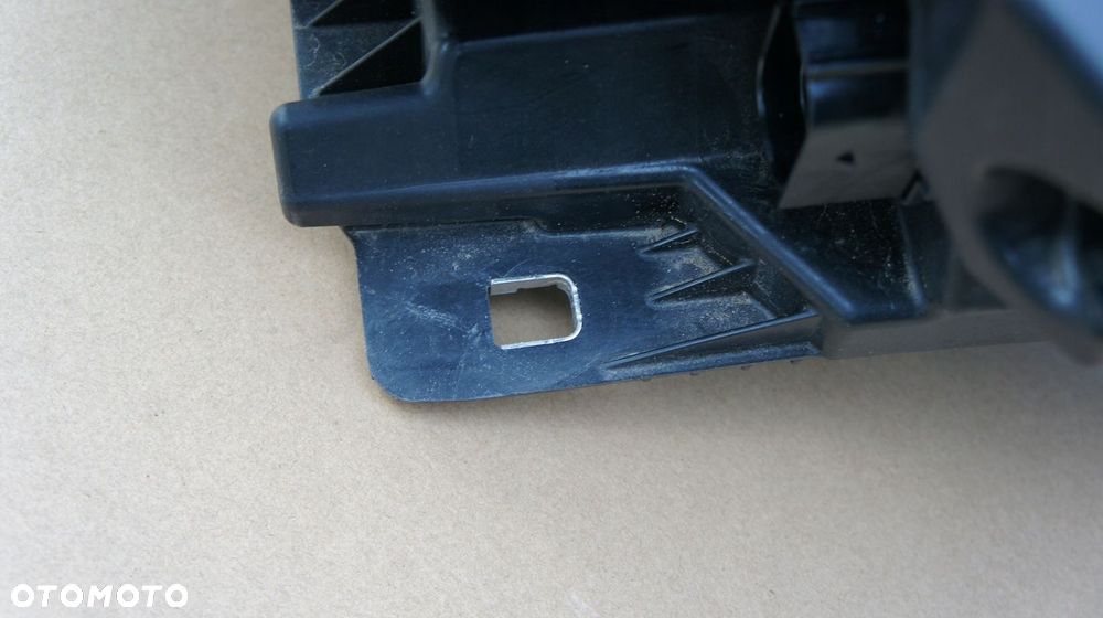 PRZEDNIA LEWA LAMPA AUDI Q2 81A LED LIFT - 5