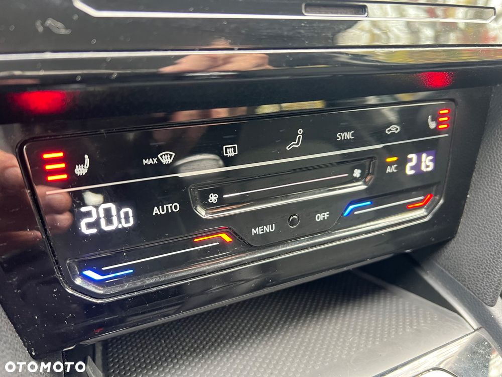 Volkswagen Passat 1.5 TSI EVO Business - 28