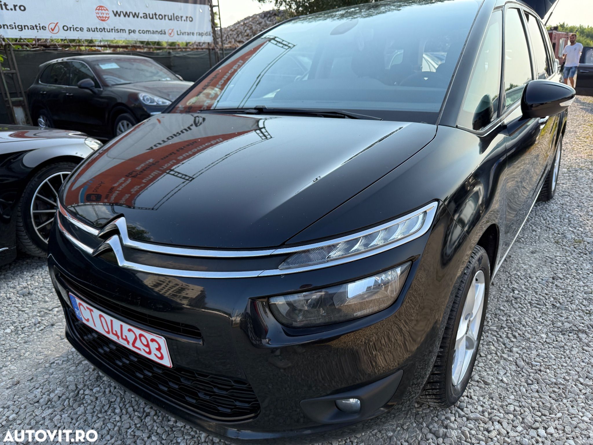 Citroën C4 Grand Picasso e-HDi 115 ETG6 Exclusive - 1