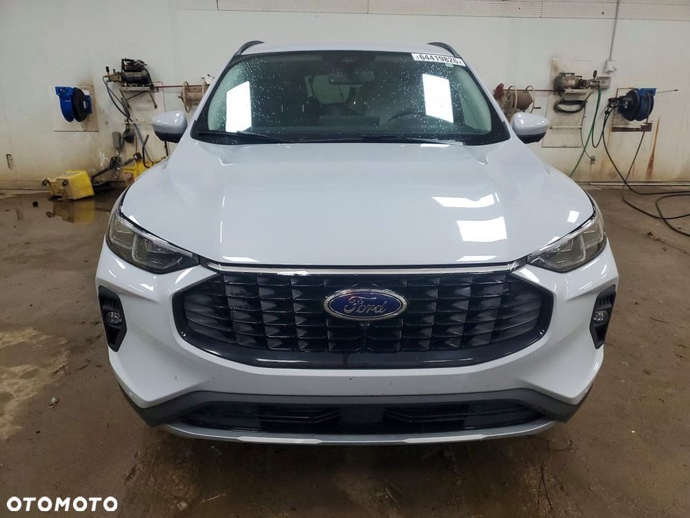 Ford Escape - 6
