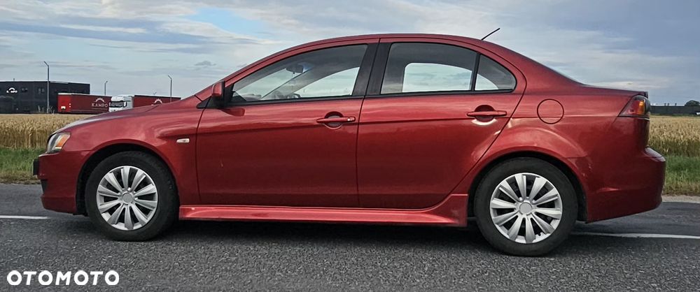 Mitsubishi Lancer - 6