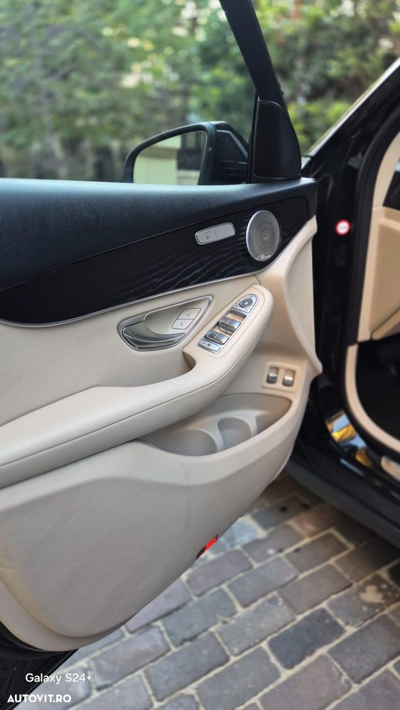 Mercedes-Benz GLC - 13