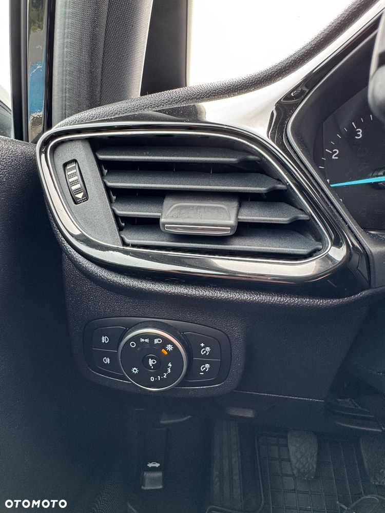Ford Fiesta 1.0 EcoBoost STart-Stop Titanium - 30