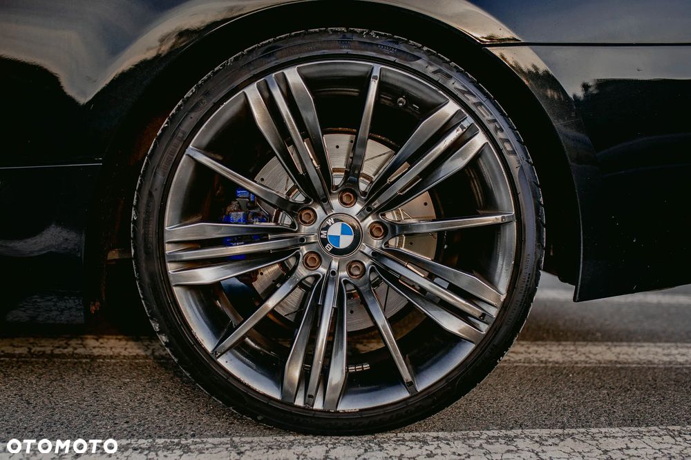 BMW Seria 3 330d - 11