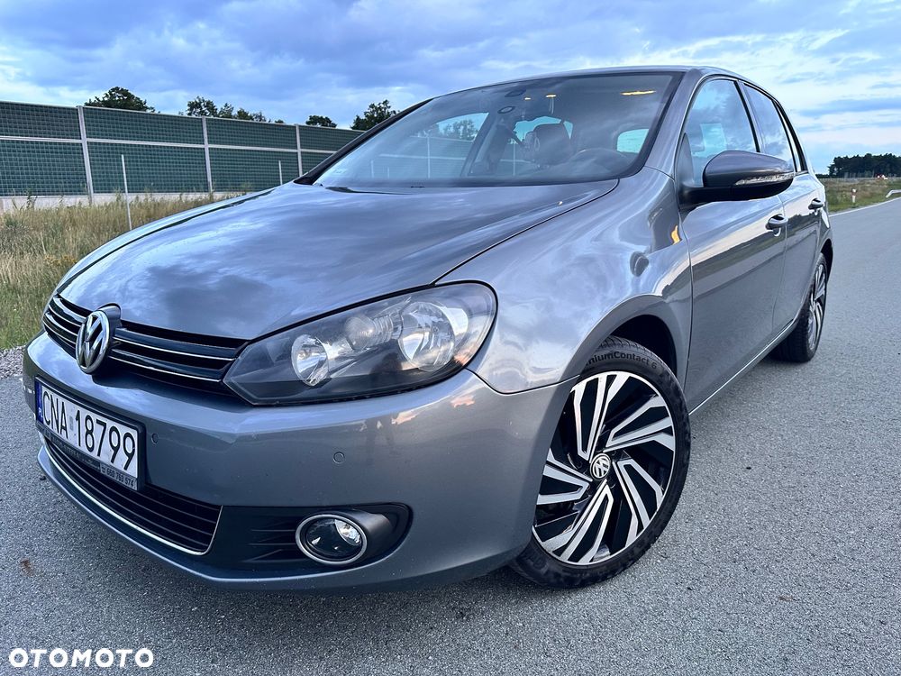 Volkswagen Golf 2.0 TDI Highline - 6