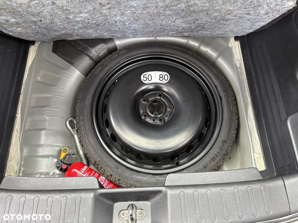 Nissan Juke 1.2 DIG-T N-Connecta EU6 - 11