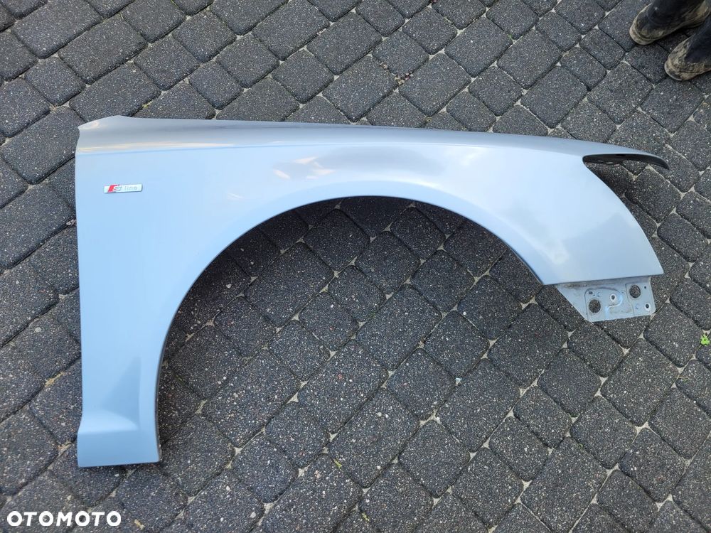 AUDI A6 C6 LIFT BŁOTNIK PRZEDNI PRZÓD PRAWY LX7V - 1
