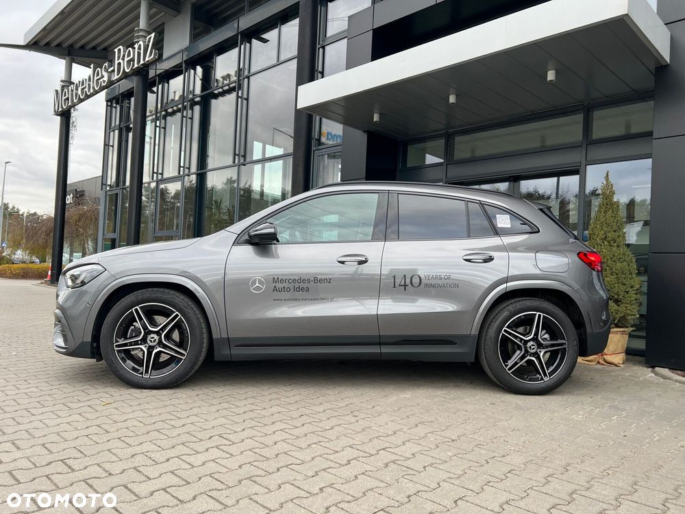 Mercedes-Benz GLA 200 mHEV AMG Line 7G-DCT - 8
