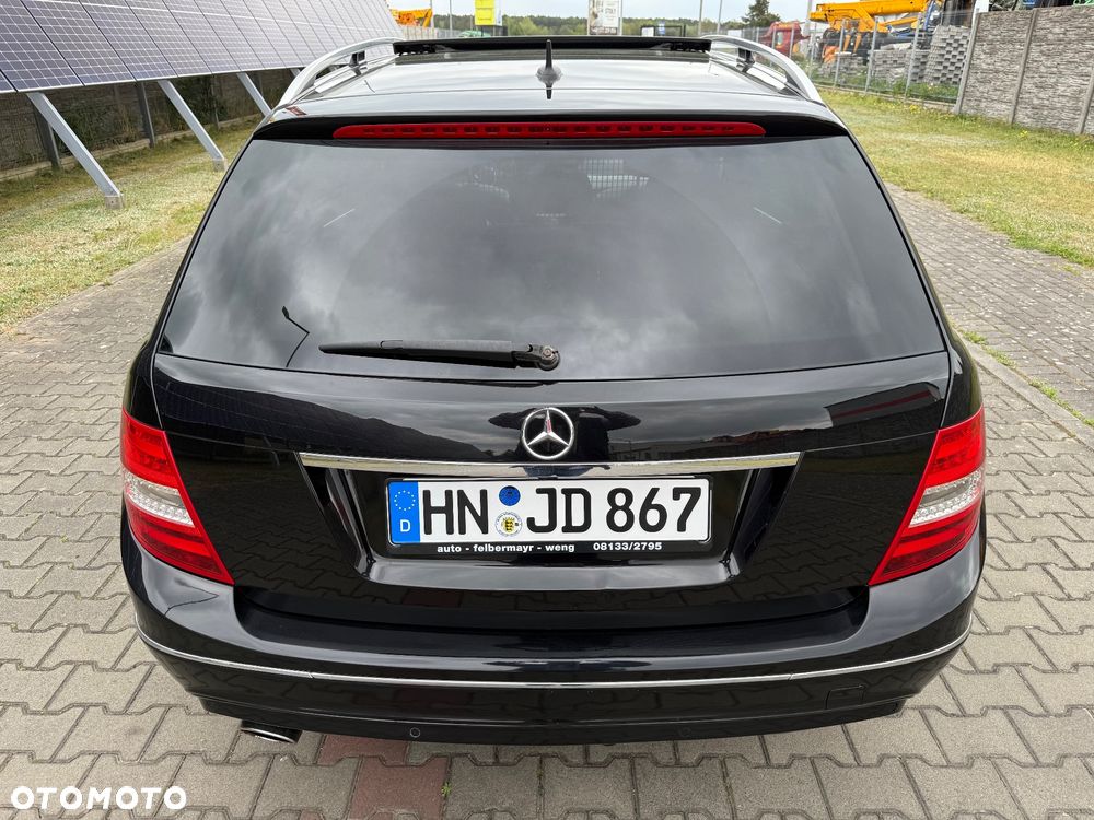 Mercedes-Benz Klasa C 220 CDI BlueEff 4-Matic Avantgarde - 7