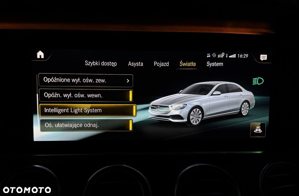 Mercedes-Benz Klasa E 300 AMG - 36