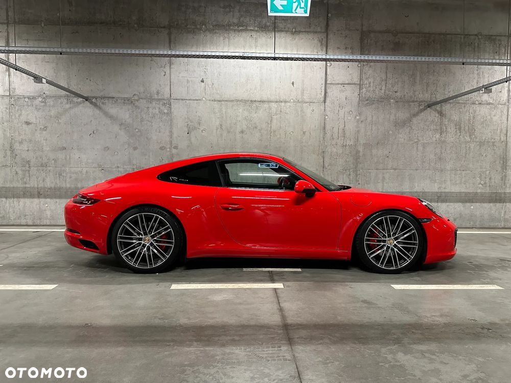 Porsche 911 Carrera S PDK - 5