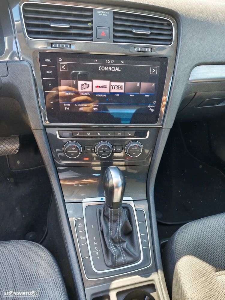 VW Golf - 6