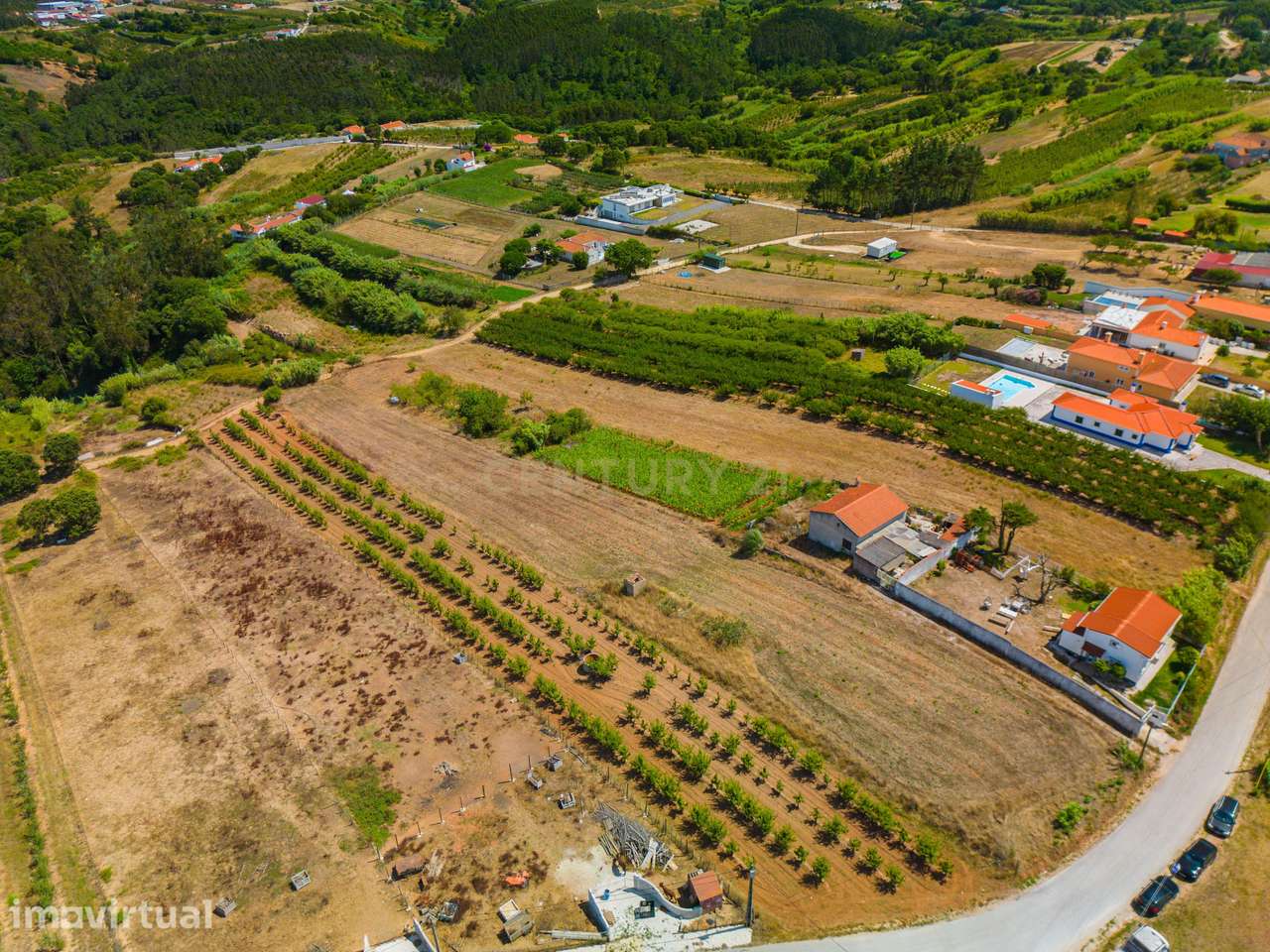 Terreno na Usseira - Grande imagem: 3/33