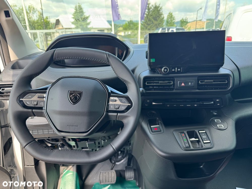 Peugeot Furgon M Pro Skill - 8