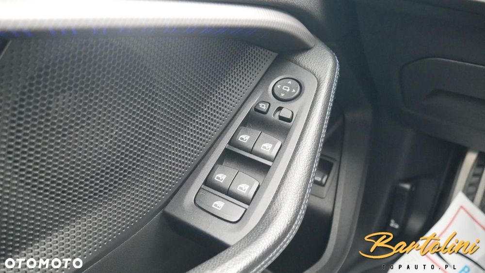 BMW Seria 1 - 18