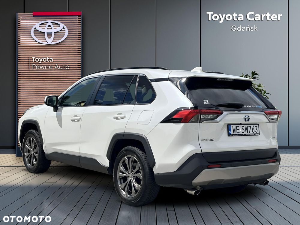 Toyota RAV4 - 4