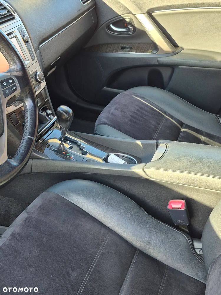 Toyota Avensis 2.2 D-CAT Prestige - 9