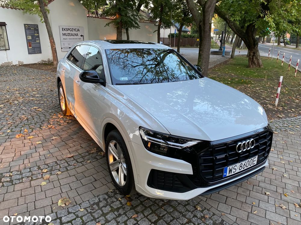 Audi Q8 - 1