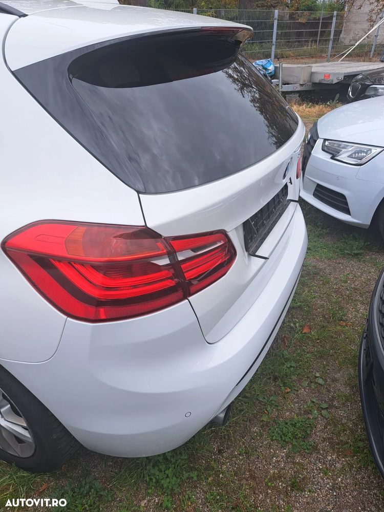 BMW Seria 2 218i Sport Line - 5