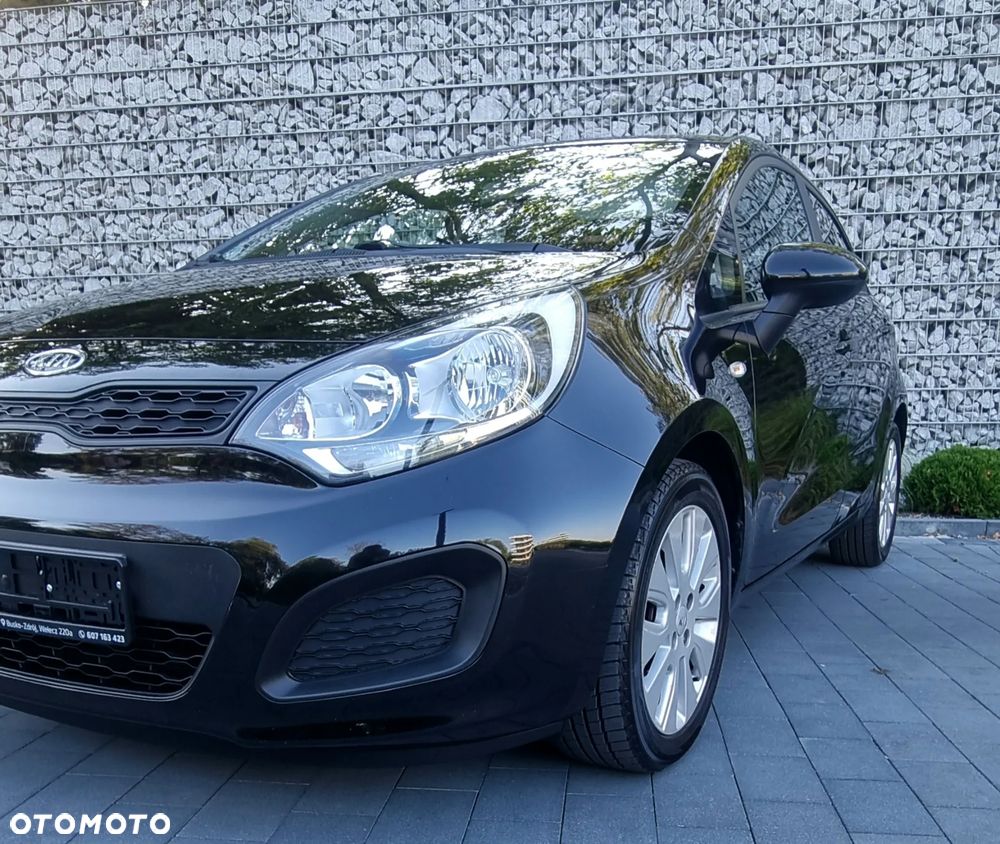 Kia Rio 1.4 Dream Team Edition - 6