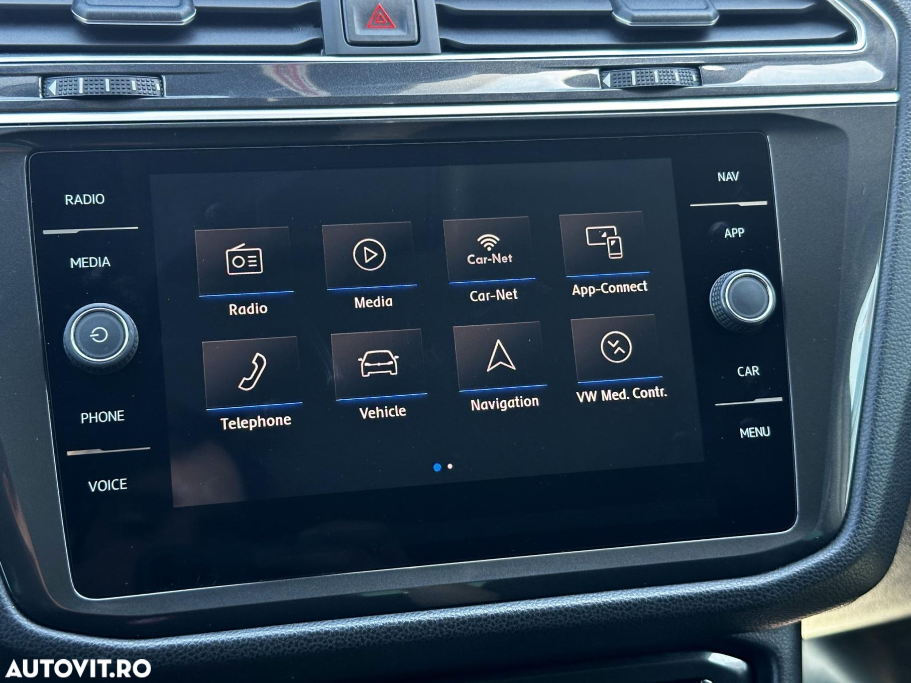 Volkswagen Tiguan - 13