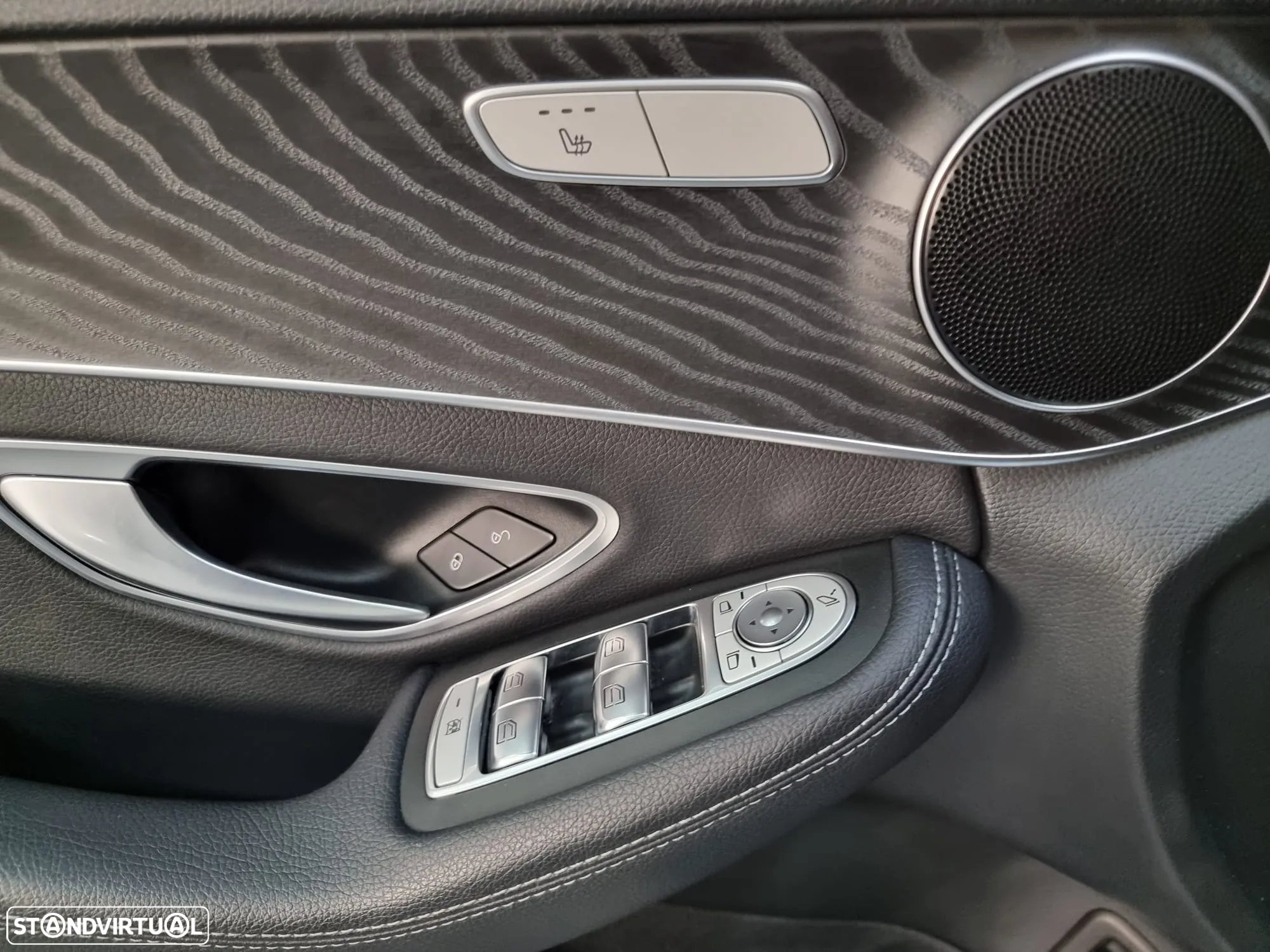 Mercedes-Benz C 300 de AMG Line - 14