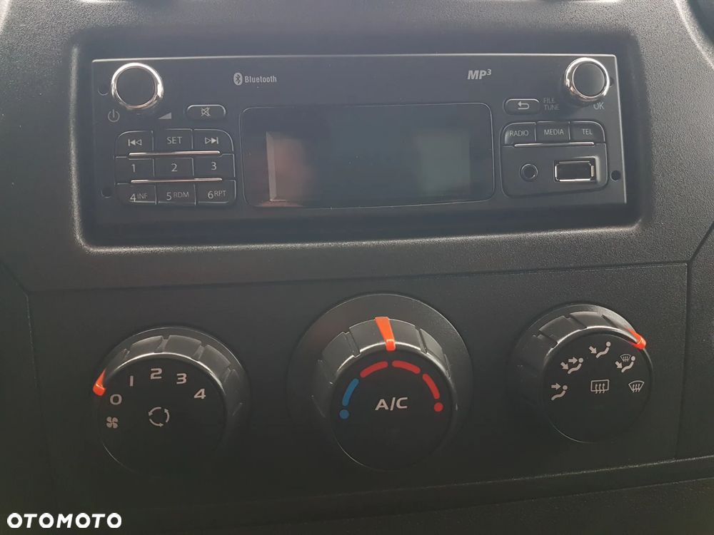 Renault MASTER CHŁODNIA AGREGAT 6EP IZOTERMA 3,33x2,11x2,00 KLIMA DMC 3500 KG MANUAL KRAJOWY - 36