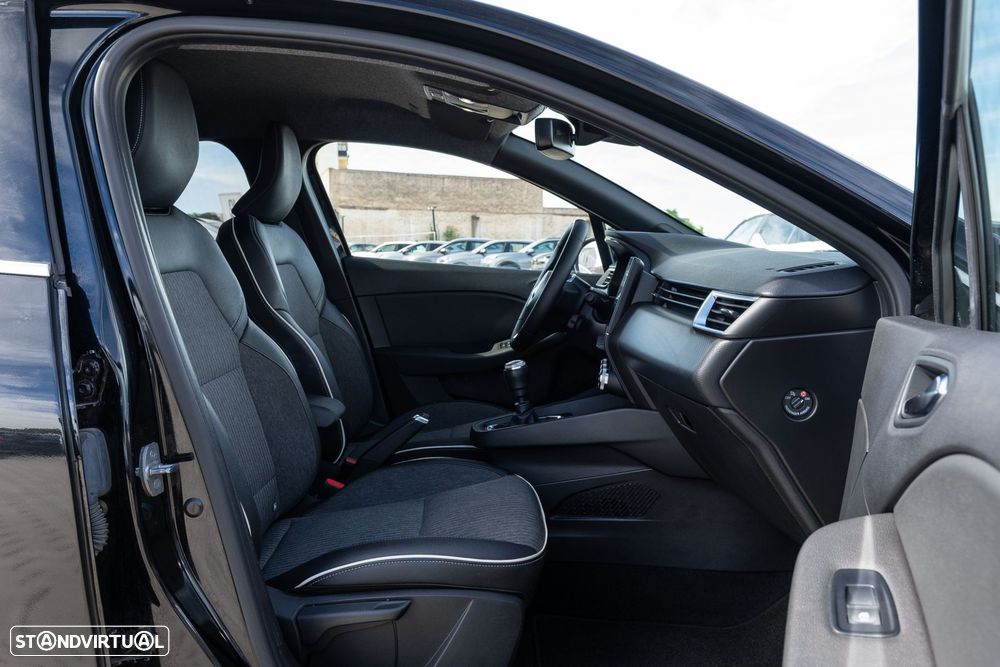 Mitsubishi Colt 1.0 MPI-T Launch Edition - 17