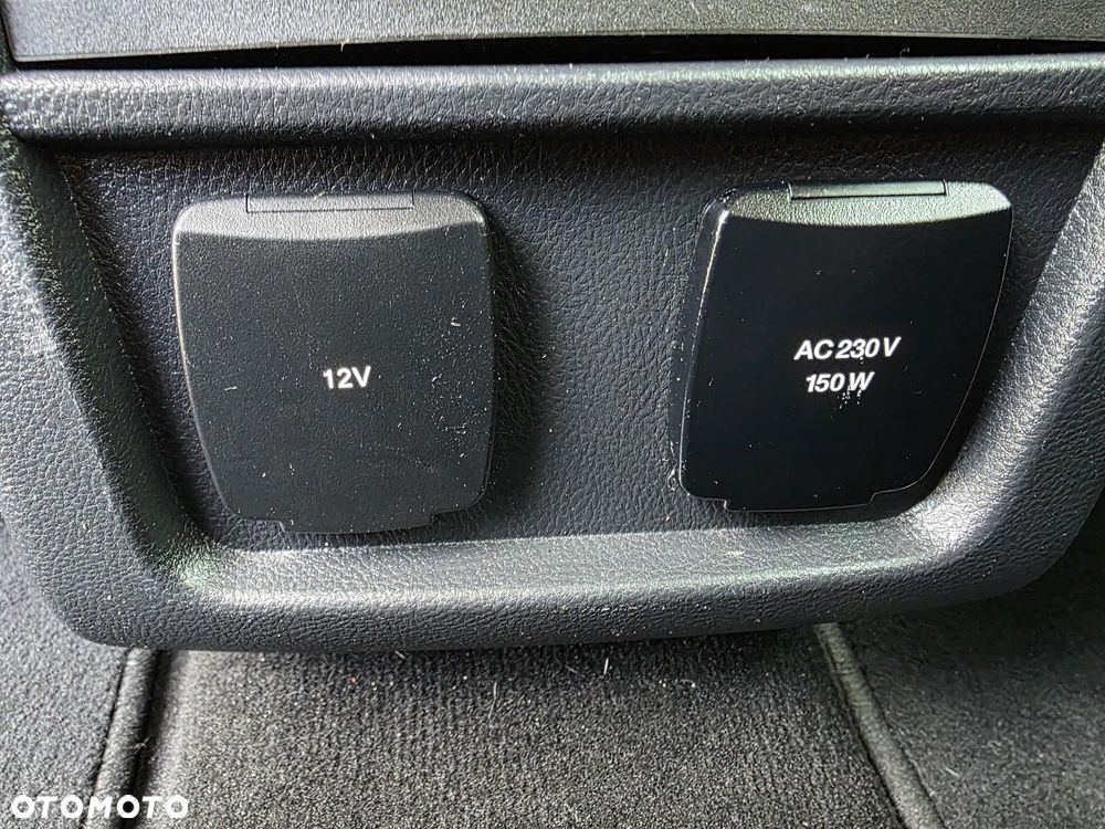 Ford S-Max 2.5 Hybrid Titanium CVT - 17
