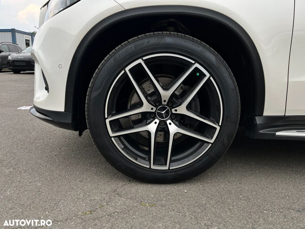 Mercedes-Benz GLE 350 d 4MATIC - 33