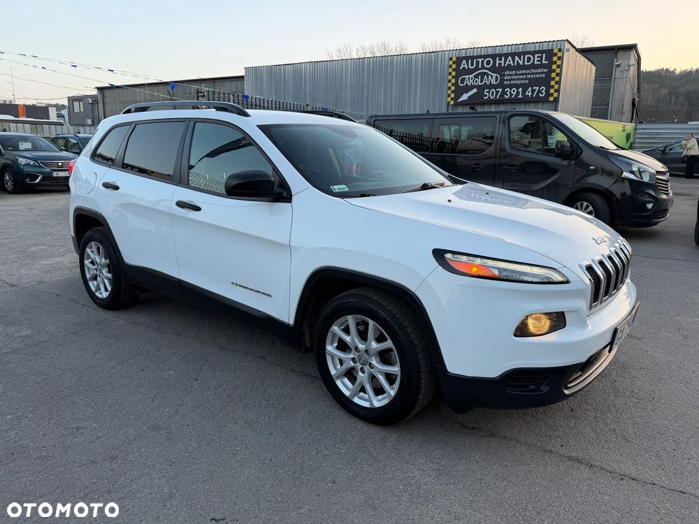 Jeep Cherokee - 2