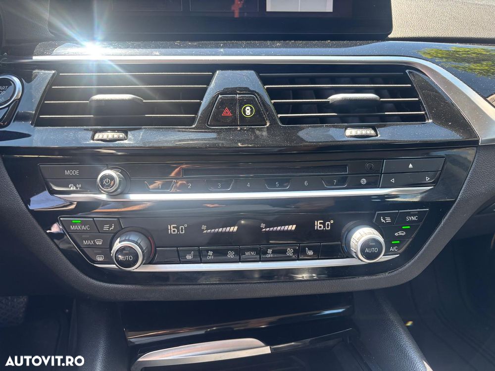 BMW Seria 5 520d xDrive Aut. Sport Line - 17